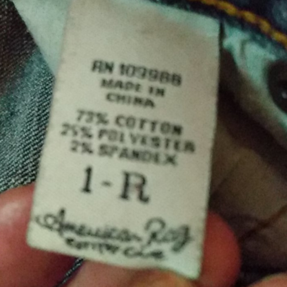 Jeans - Picture 3 of 4